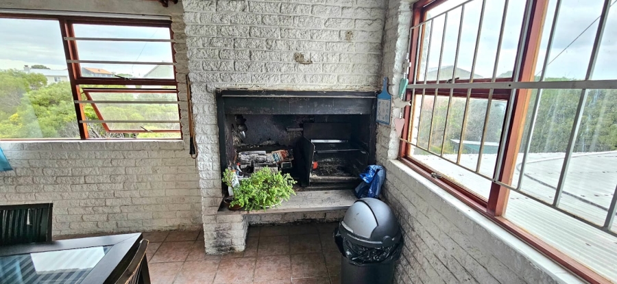 3 Bedroom Property for Sale in Pearly Beach Western Cape